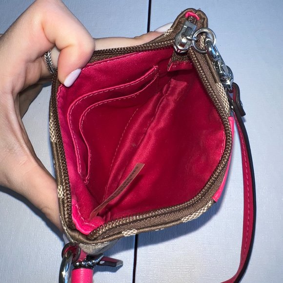 Coach Wristlet in Pink & Classic Brown "C" Pattern - Picture 3 of 12